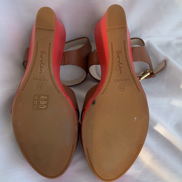 Fabulous Wedge 💕 - Picture 4 of 5